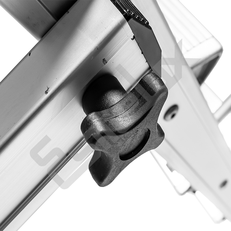 Foto detalle pieza escalera plegable sp